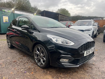 Used Ford Fiesta 2018 for sale - 76565233: Photo