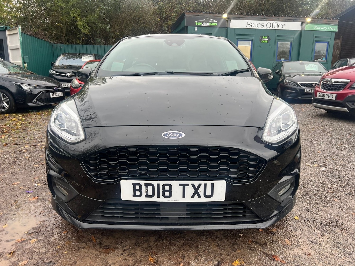 Used Ford Fiesta 2018 for sale - 76565233: Photo 2