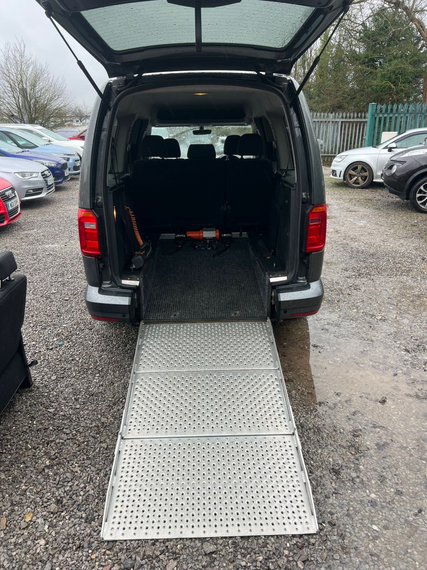 Used Volkswagen Caddy Maxi Life 2020 for sale - 77431389: Photo 11