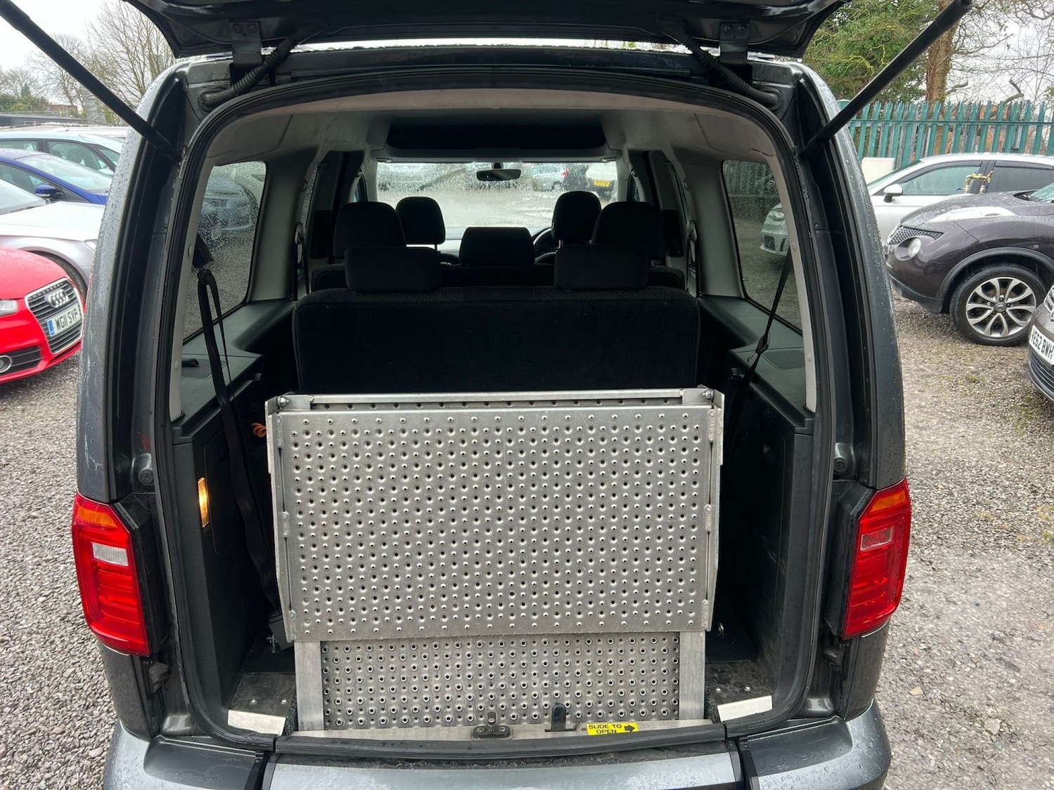 Used Volkswagen Caddy Maxi Life 2020 for sale - 77431389: Photo 8