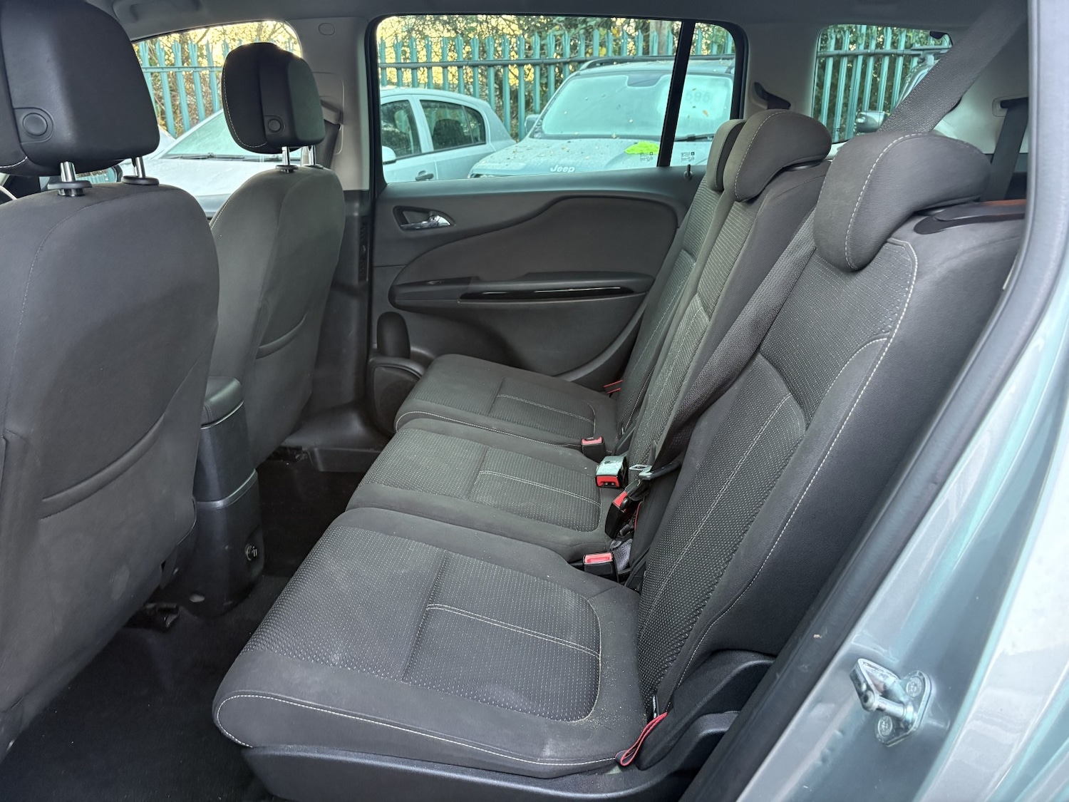 Used Vauxhall Zafira 2015 for sale - 76945529: Photo 14