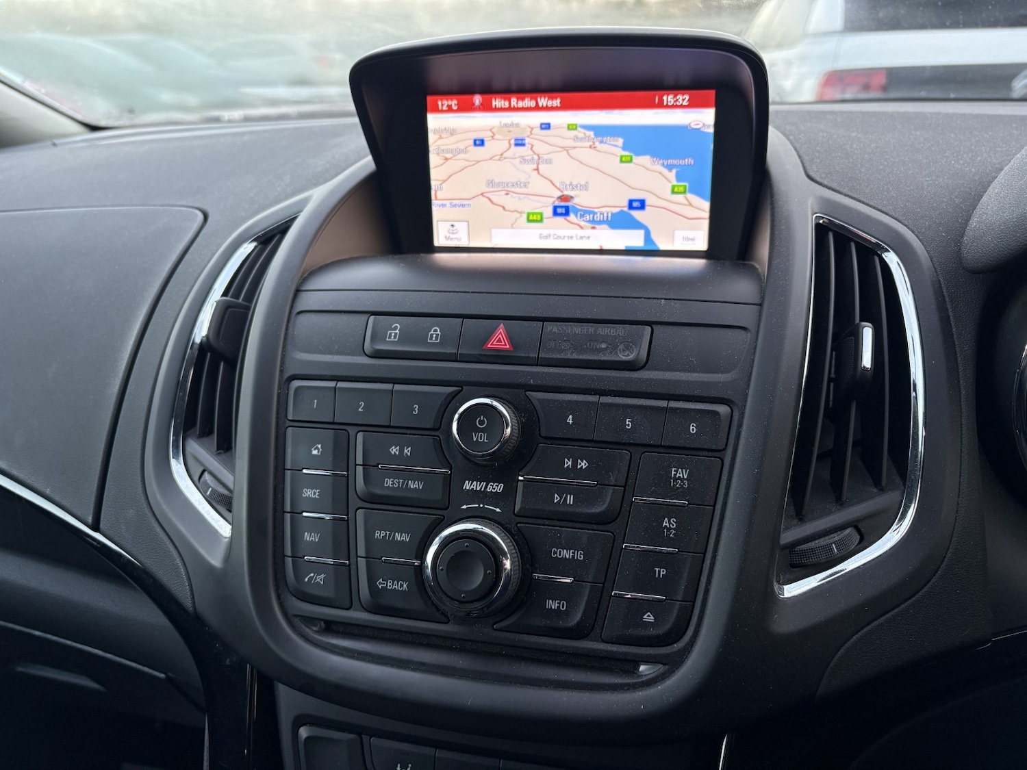 Used Vauxhall Zafira 2015 for sale - 76945529: Photo 17