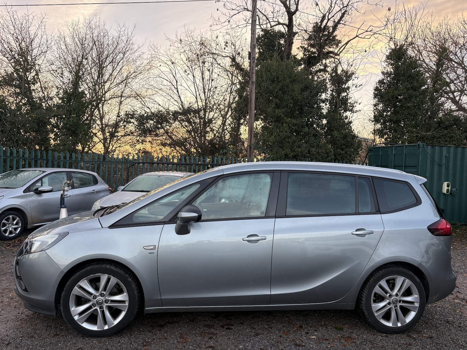 Used Vauxhall Zafira 2015 for sale - 76945529: Photo 4