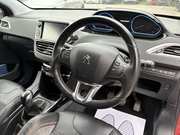 Used Peugeot 2008 2015 for sale - 76287000: Photo 9