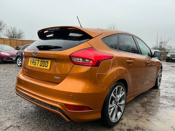 Used Ford Focus 2017 for sale - 77148228: Photo