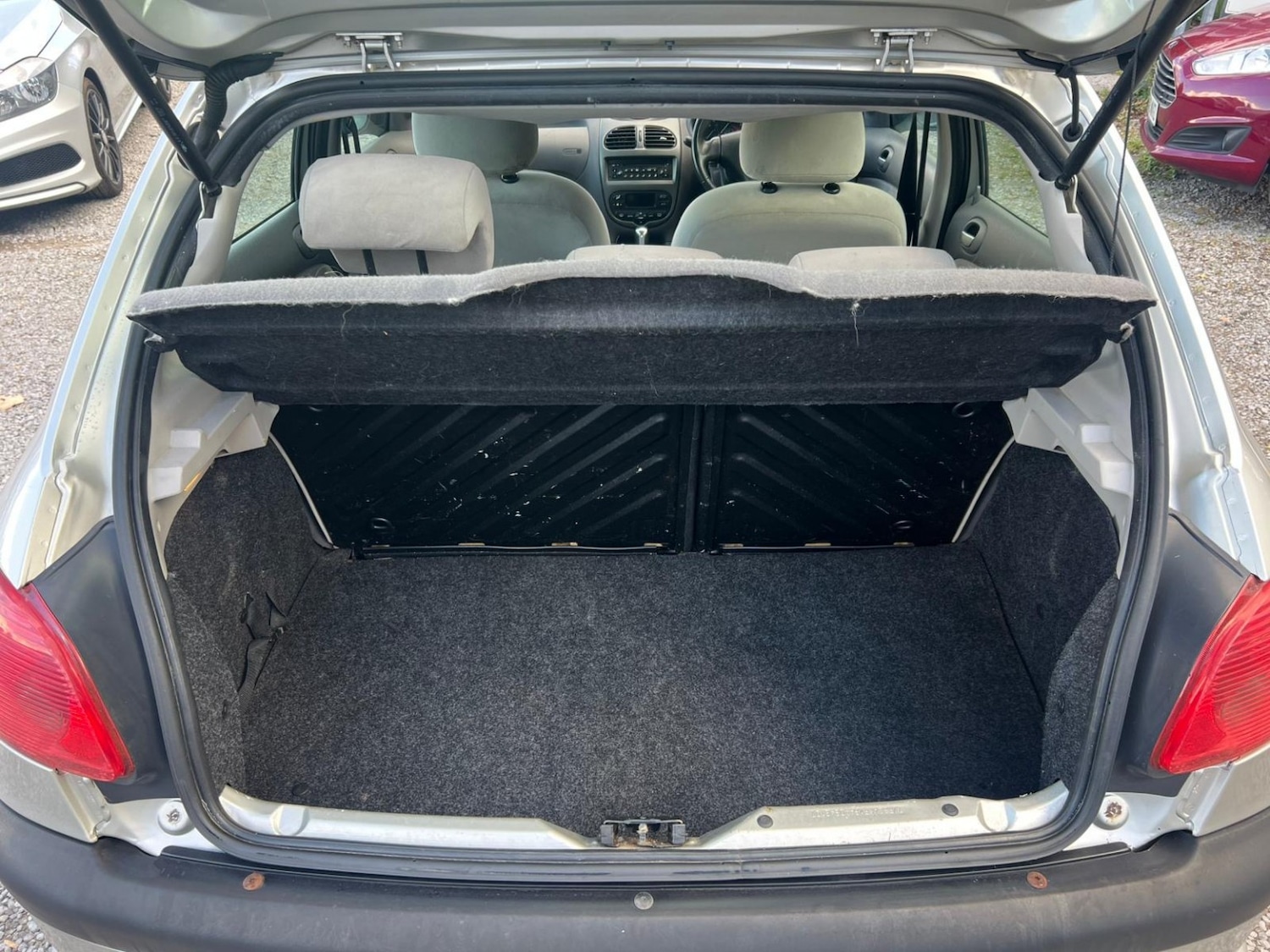 Peugeot 206 2004 - 1.4 8v SE 5-Door - Image 16