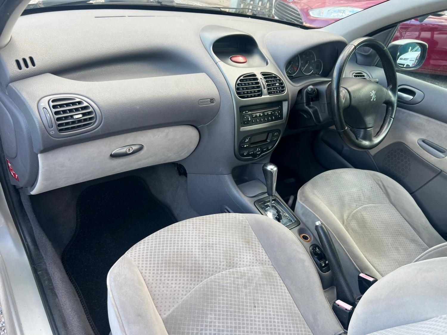 Peugeot 206 2004 - 1.4 8v SE 5-Door - Image 17