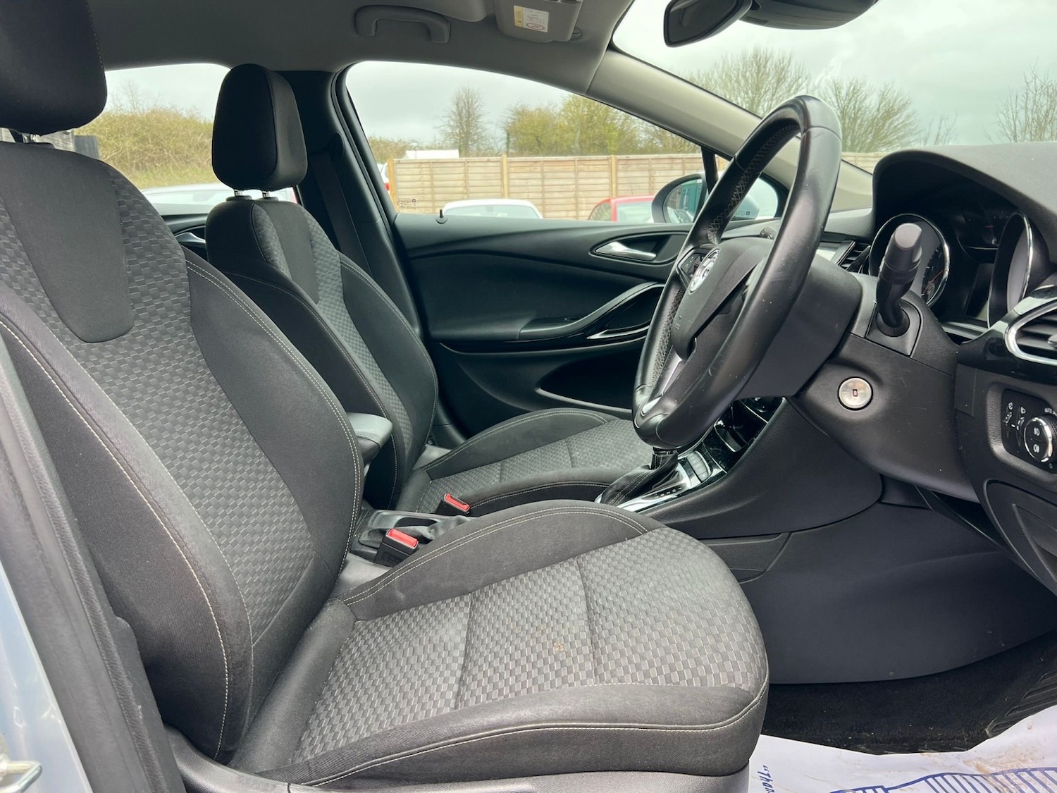 Used Vauxhall Astra 2018 for sale - 77938234: Photo 21