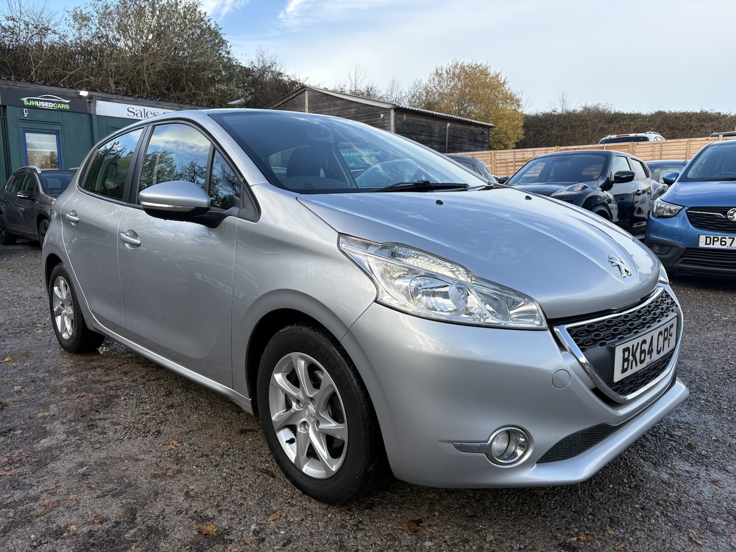 Used Peugeot 208 2014 for sale - 76845011: Photo 1