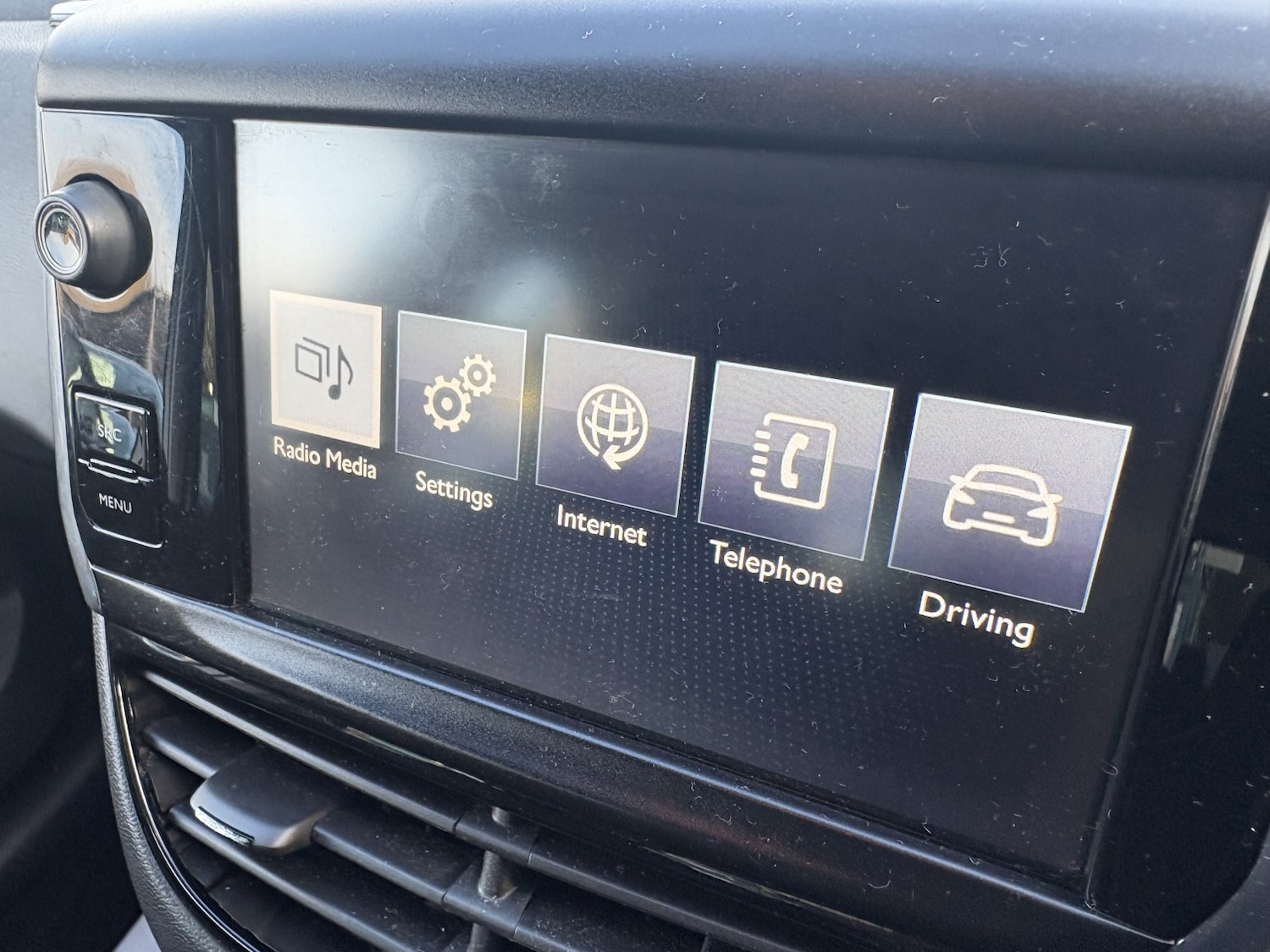 Used Peugeot 208 2014 for sale - 76845011: Photo 24