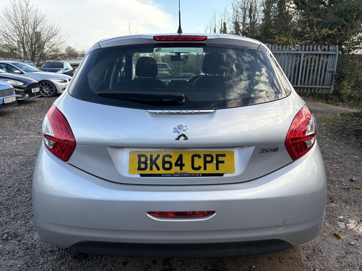 Used Peugeot 208 2014 for sale - 76845011: Photo 6