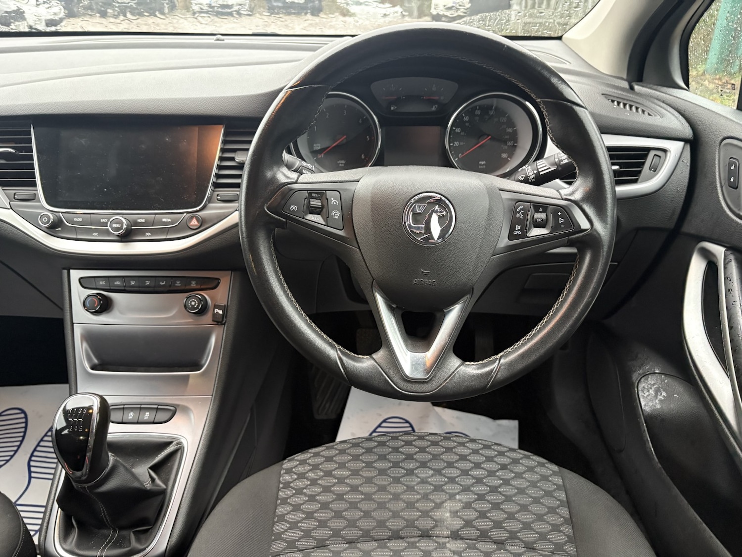 Used Vauxhall Astra 2017 for sale - 77001559: Photo 11