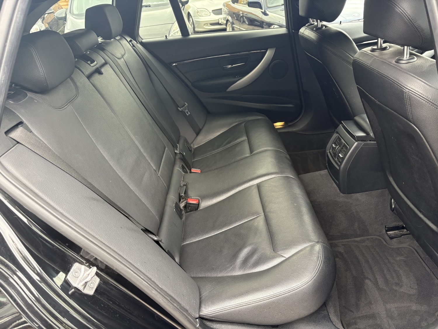 Used BMW 3 Series 2017 for sale - 76170446: Photo 13