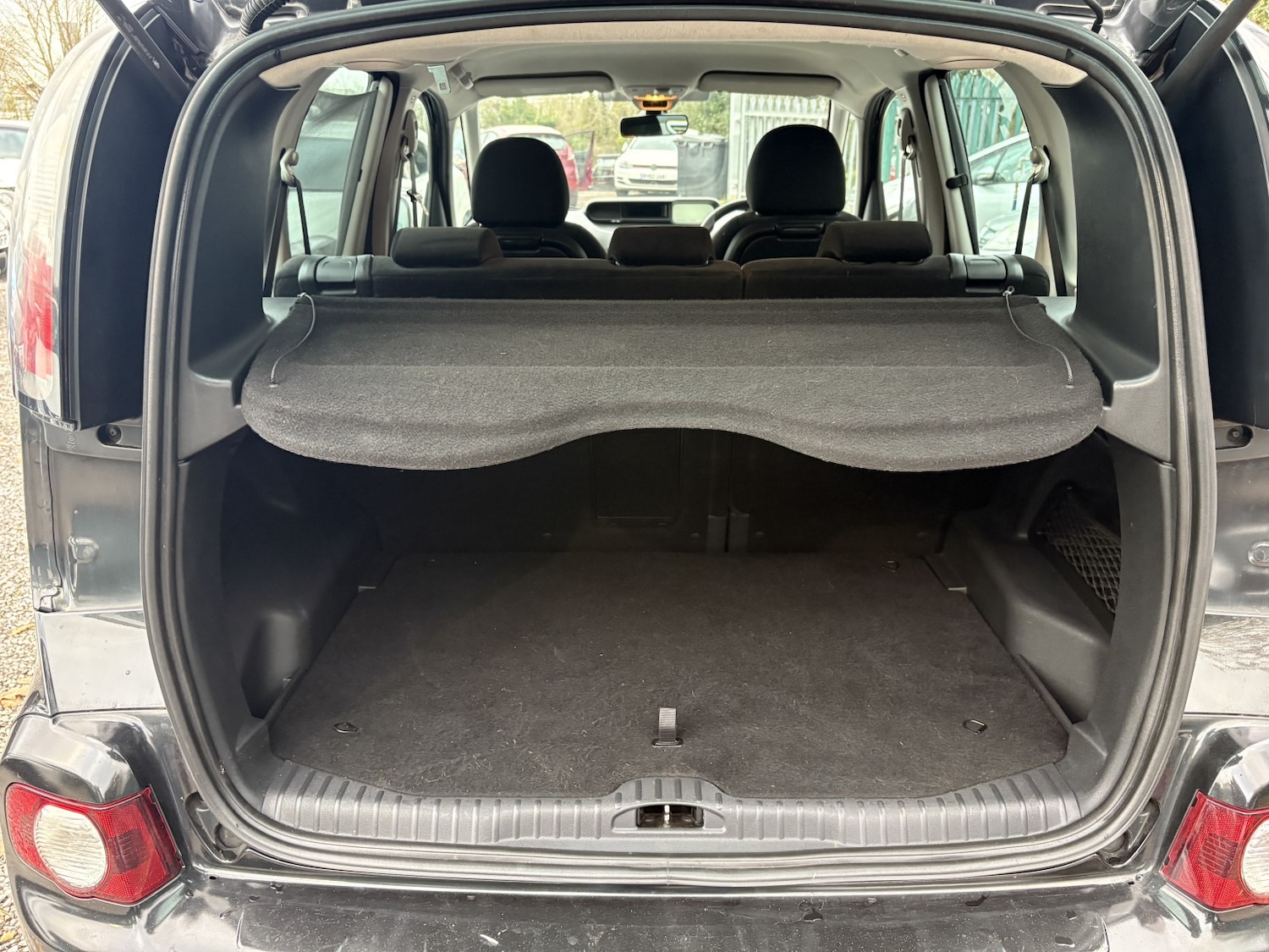 Used Citroen C3 Picasso 2012 for sale - 76918423: Photo 14