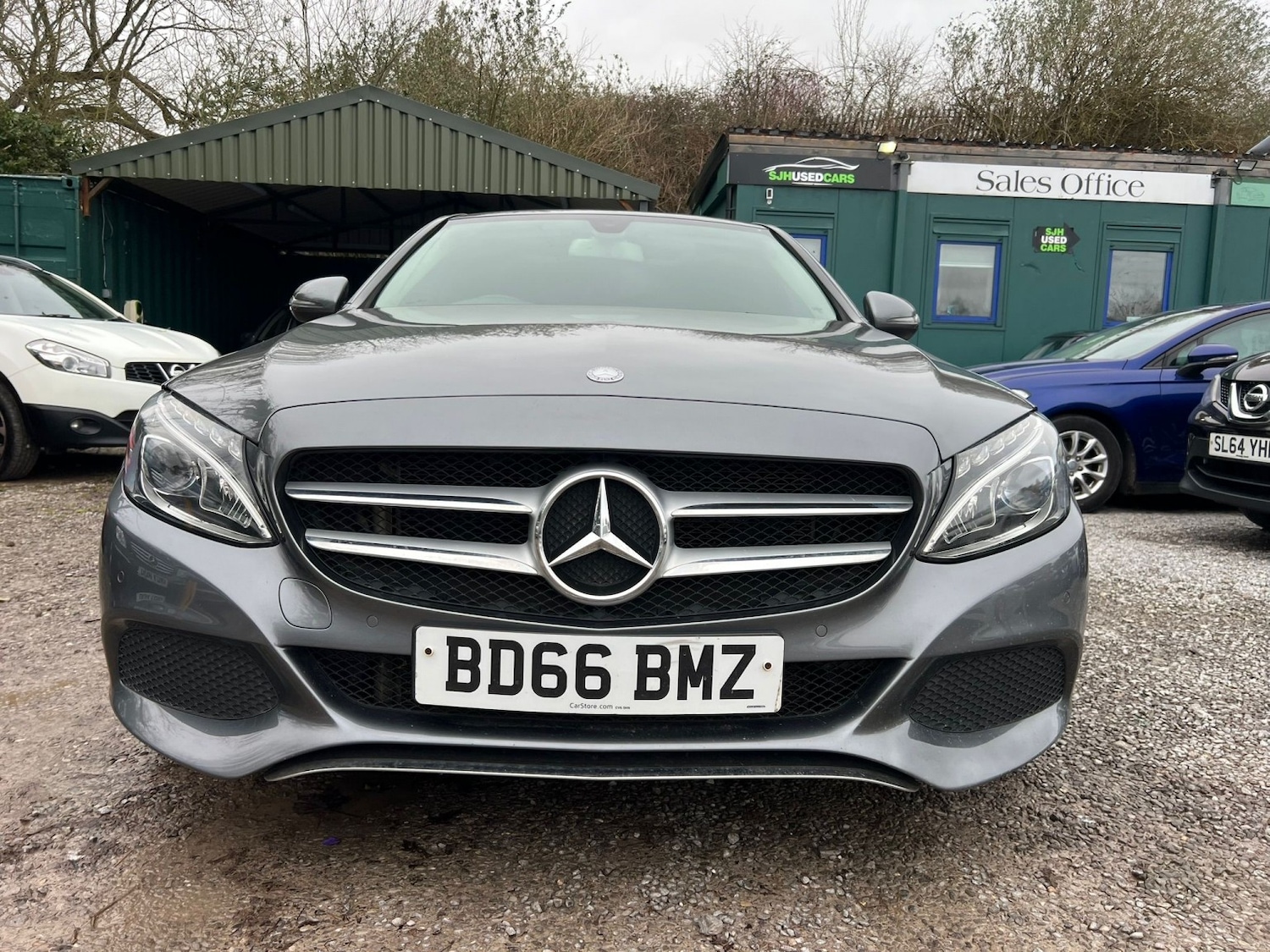 Used Mercedes-Benz C Class 2016 for sale - 77656223: Photo 2