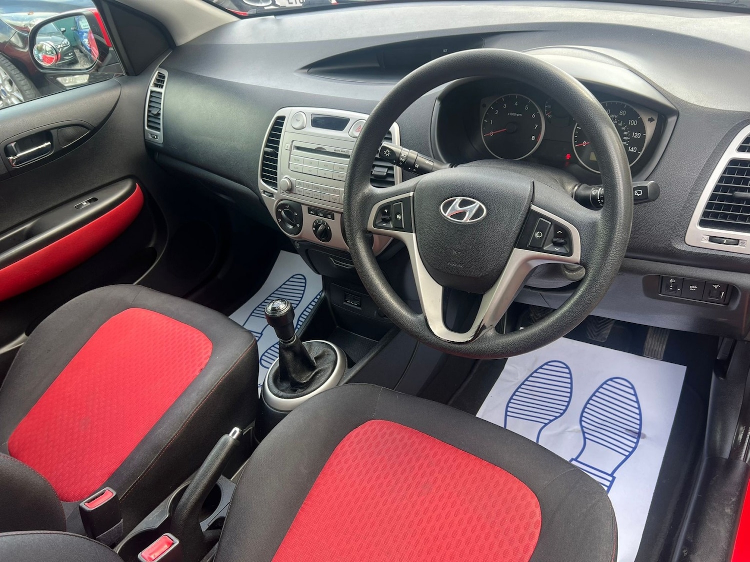 Used Hyundai i20 2010 for sale - 76358124: Photo 14