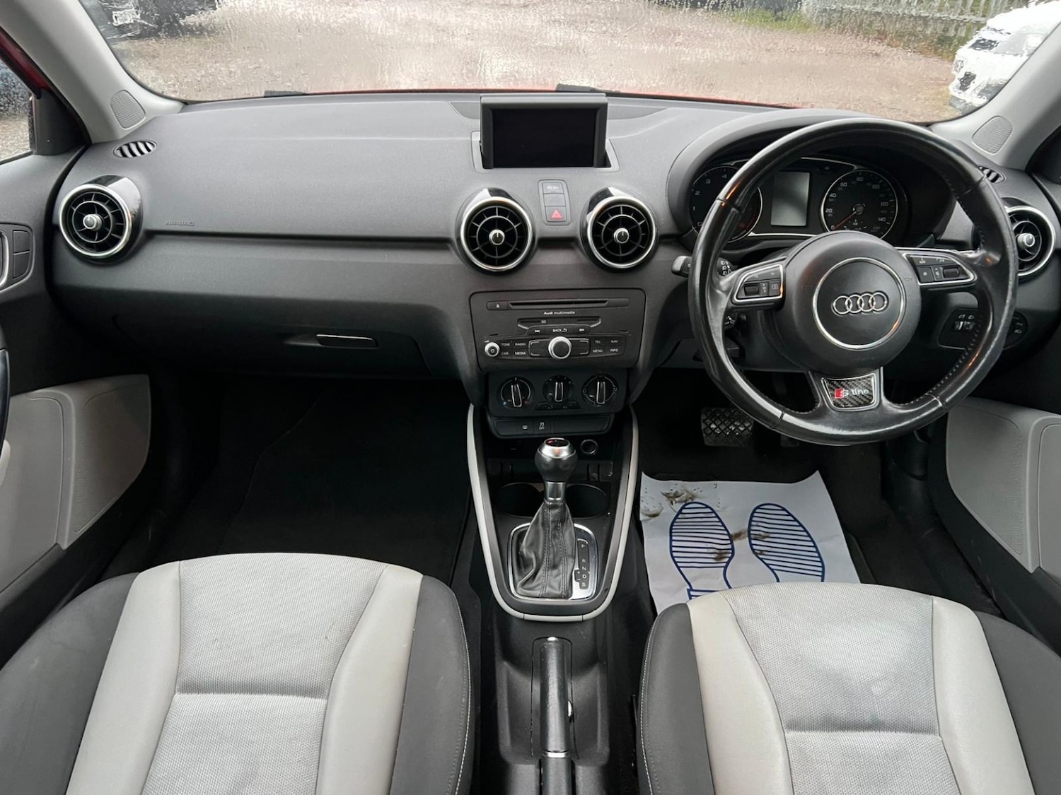 Used Audi A1 2011 for sale - 77220507: Photo 11