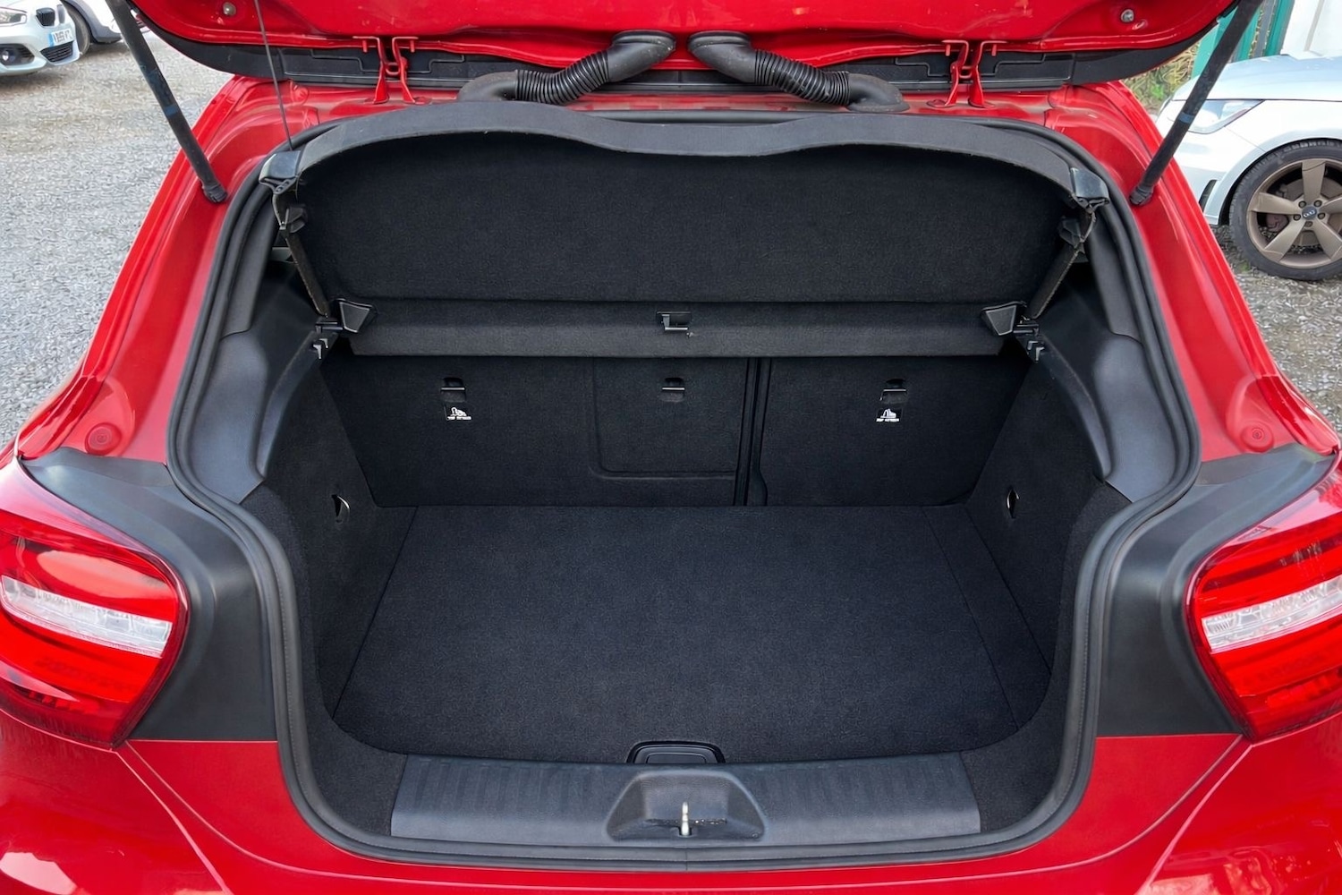 Used Mercedes-Benz A-Class 2014 for sale - 77668565: Photo 10