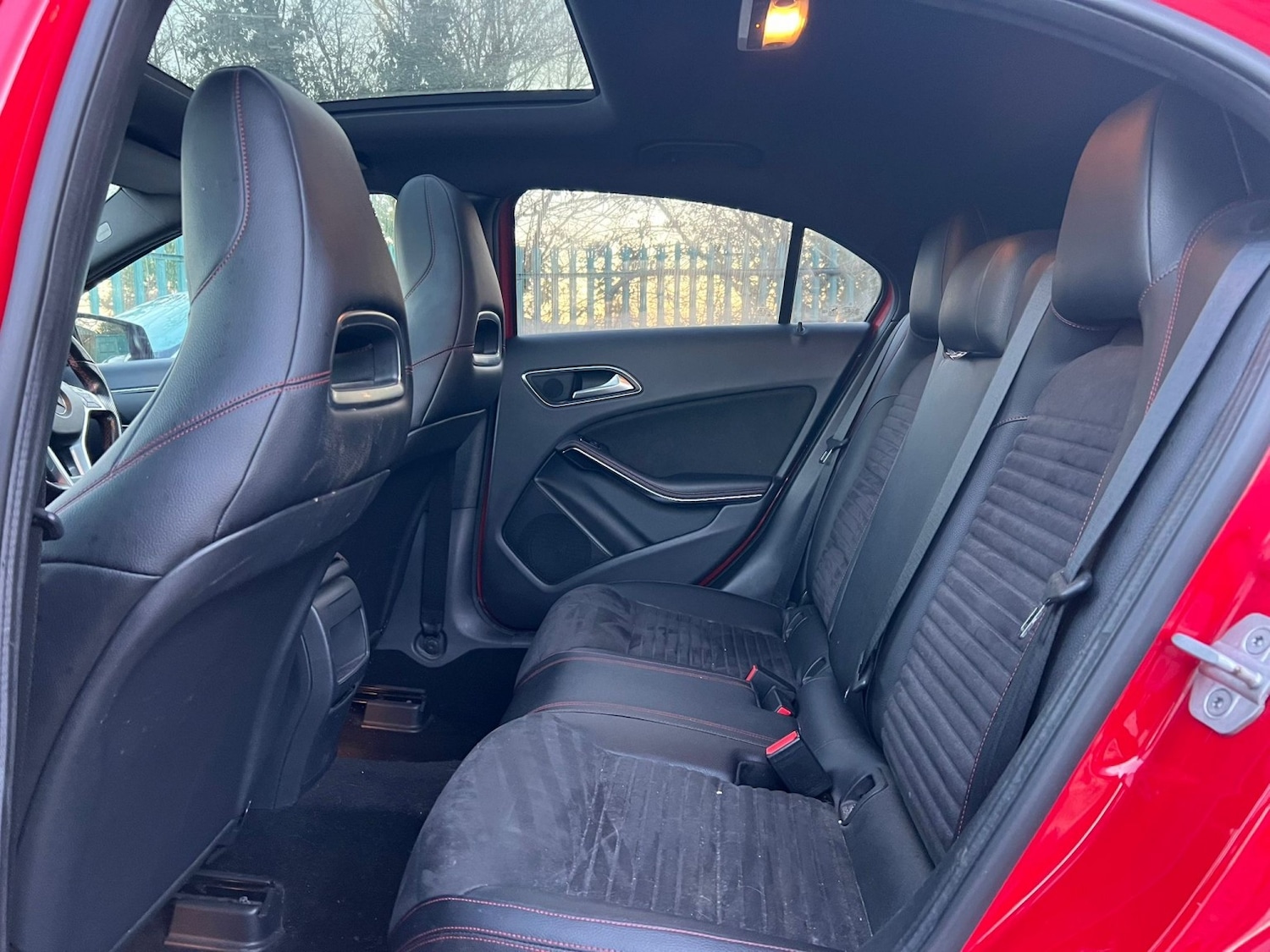 Used Mercedes-Benz A-Class 2014 for sale - 77668565: Photo 17