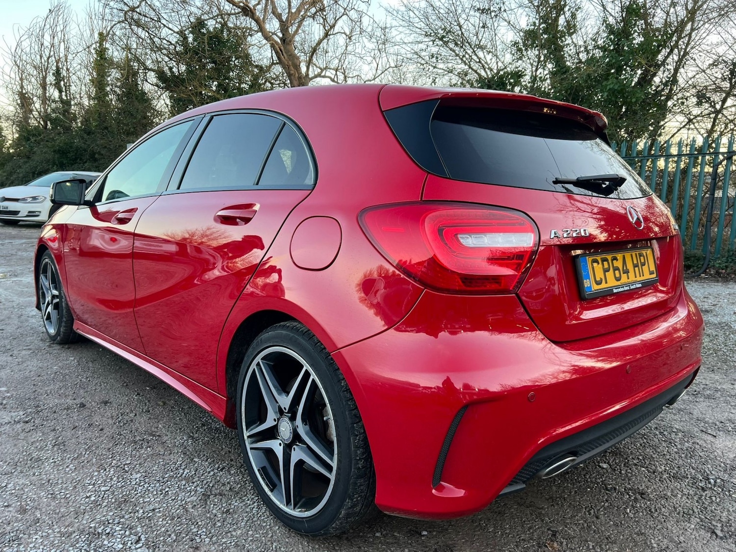 Used Mercedes-Benz A-Class 2014 for sale - 77668565: Photo 3