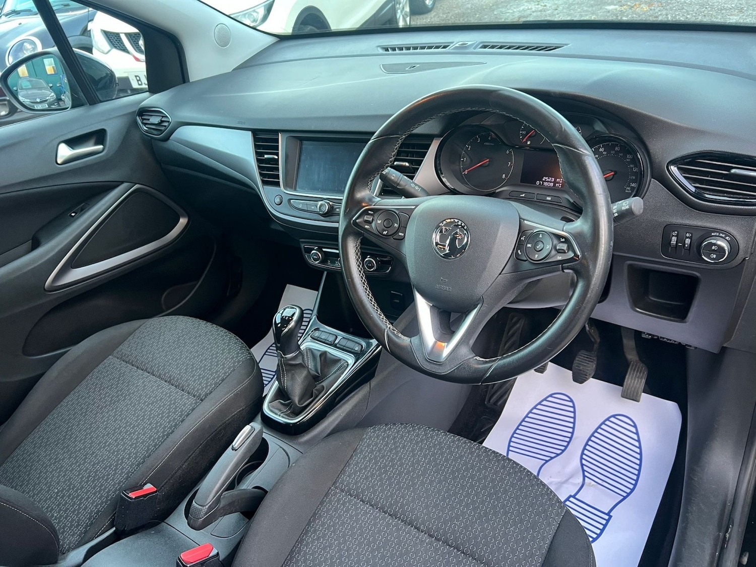 Used Vauxhall Crossland X 2018 for sale - 76402197: Photo 11