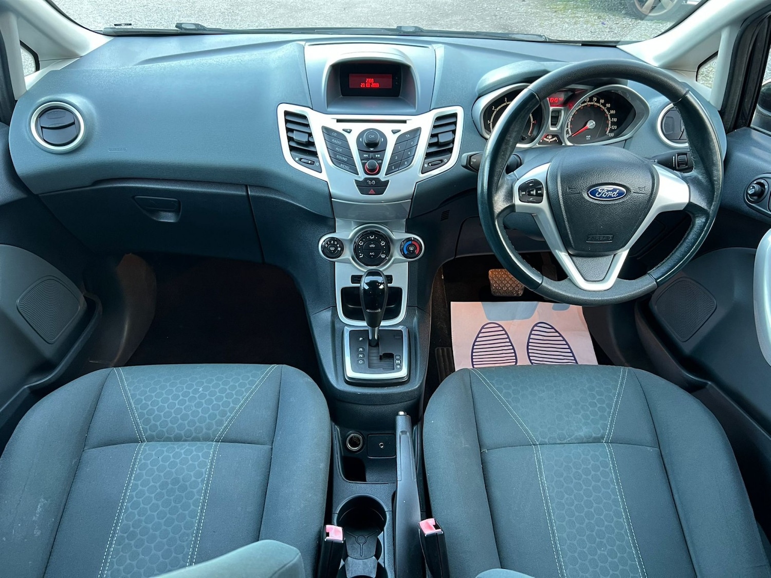 Used Ford Fiesta 2009 for sale - 77938226: Photo 14