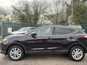 Used Nissan Qashqai 2014 for sale - 77555045: Photo