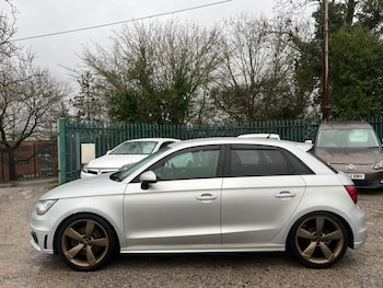 Used Audi A1 2014 for sale - 77277383: Photo