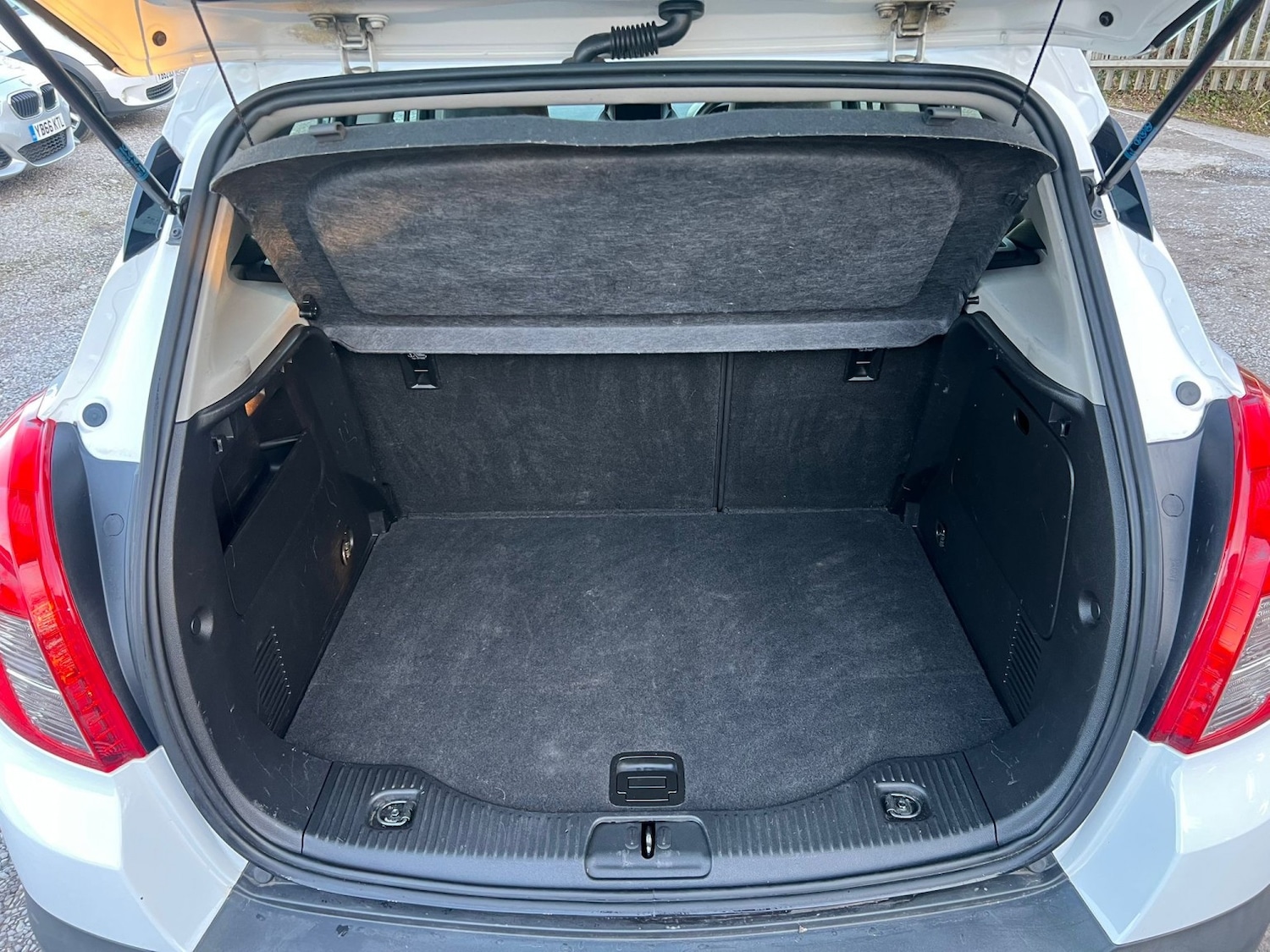 Used Vauxhall Mokka 2014 for sale - 77675700: Photo 12