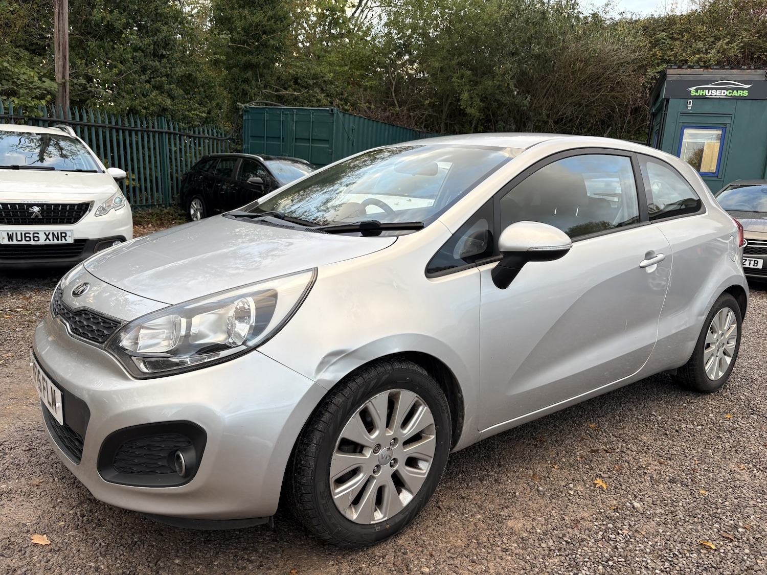Used Kia Rio 2015 for sale - 76340341: Photo 3