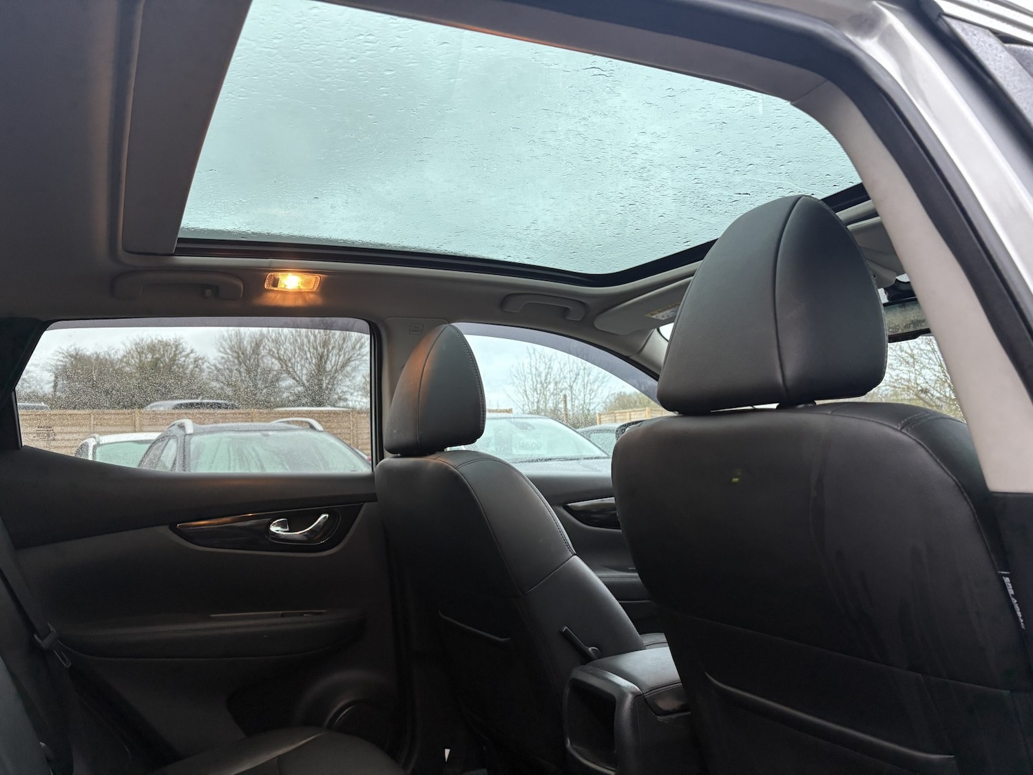 Used Nissan Qashqai 2017 for sale - 76748236: Photo 14