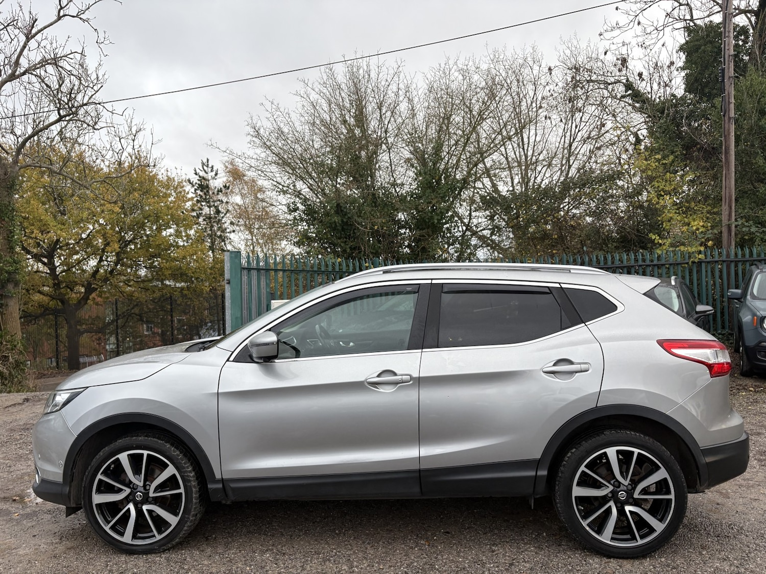 Used Nissan Qashqai 2017 for sale - 76748236: Photo 4