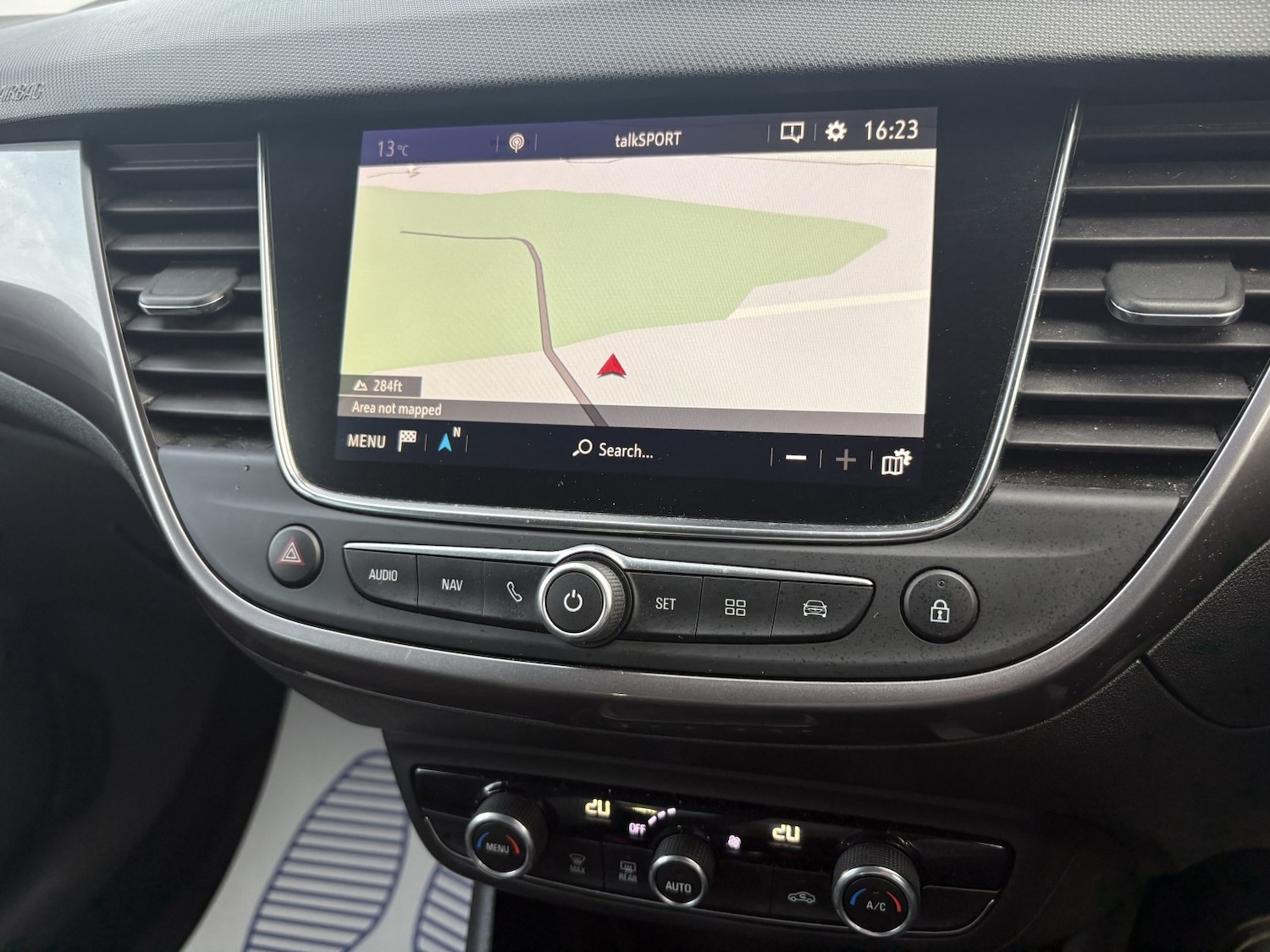 Used Vauxhall Crossland X 2018 for sale - 76687226: Photo 13