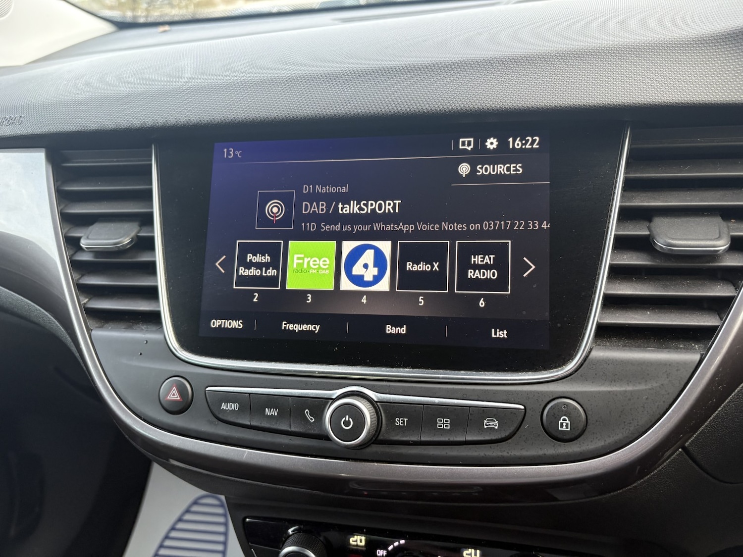 Used Vauxhall Crossland X 2018 for sale - 76687226: Photo 14