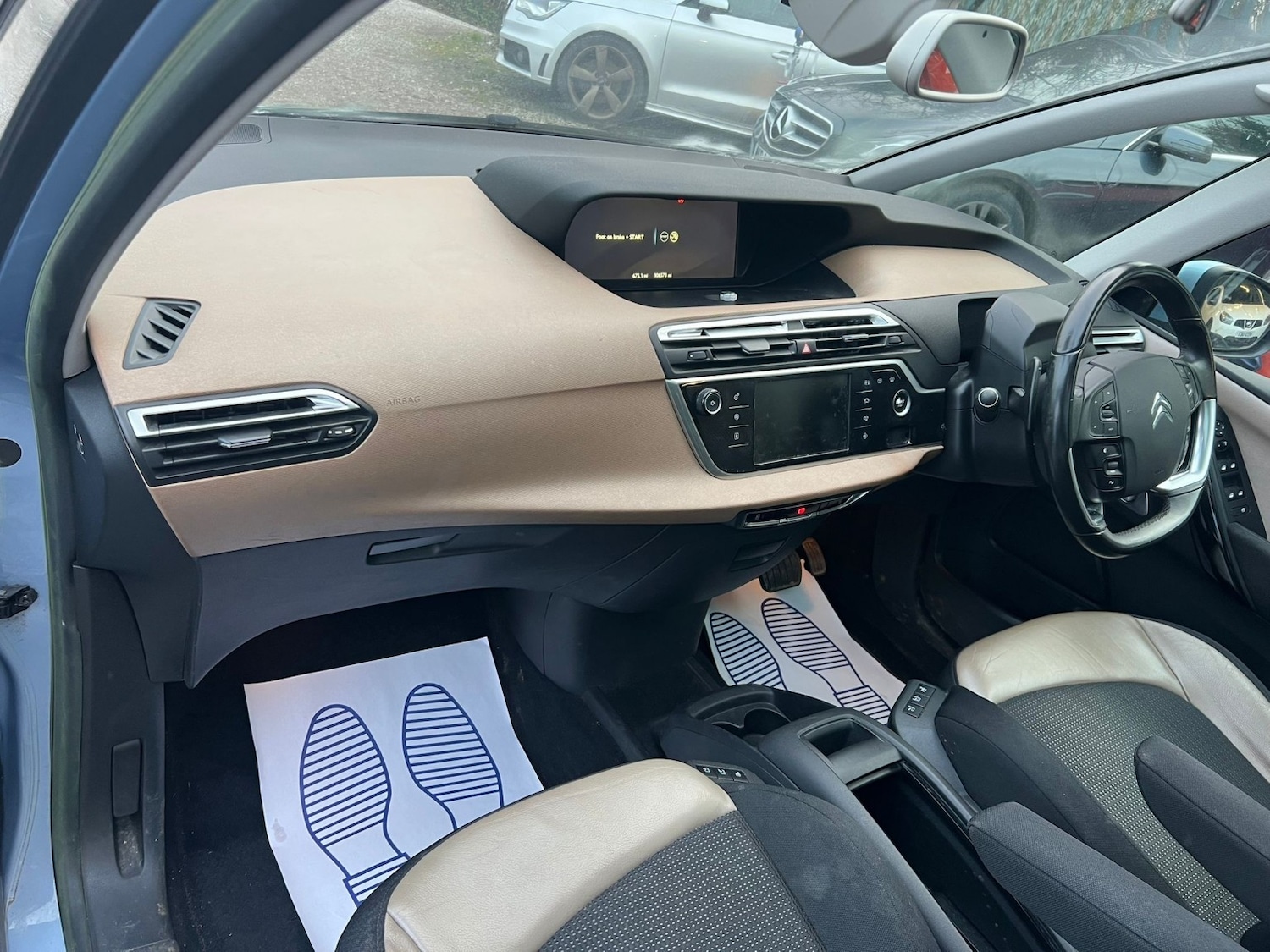 Used Citroen Grand C4 Picasso 2014 for sale - 77742872: Photo 18