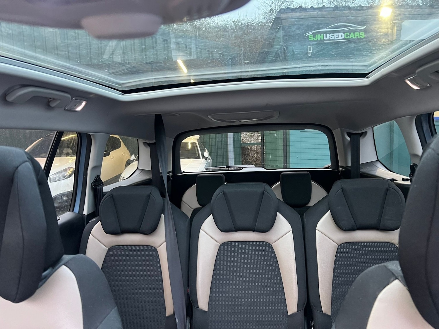 Used Citroen Grand C4 Picasso 2014 for sale - 77742872: Photo 23