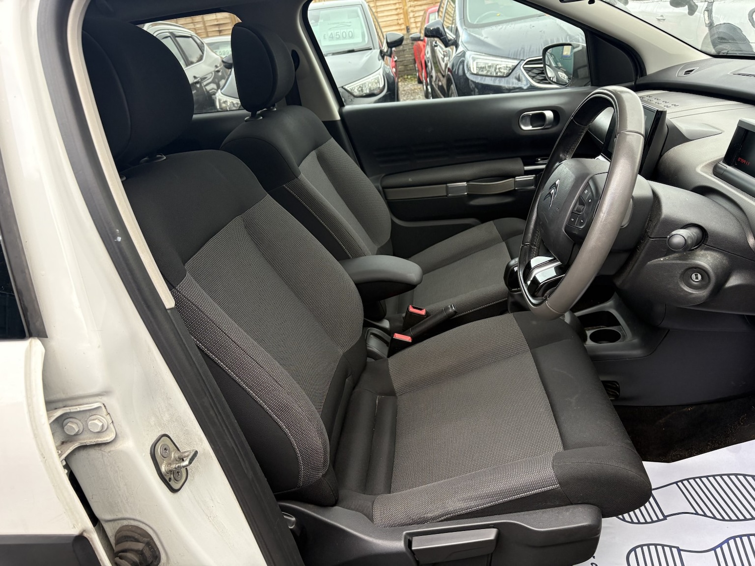 Used Citroen C4 Cactus 2015 for sale - 76807240: Photo 20