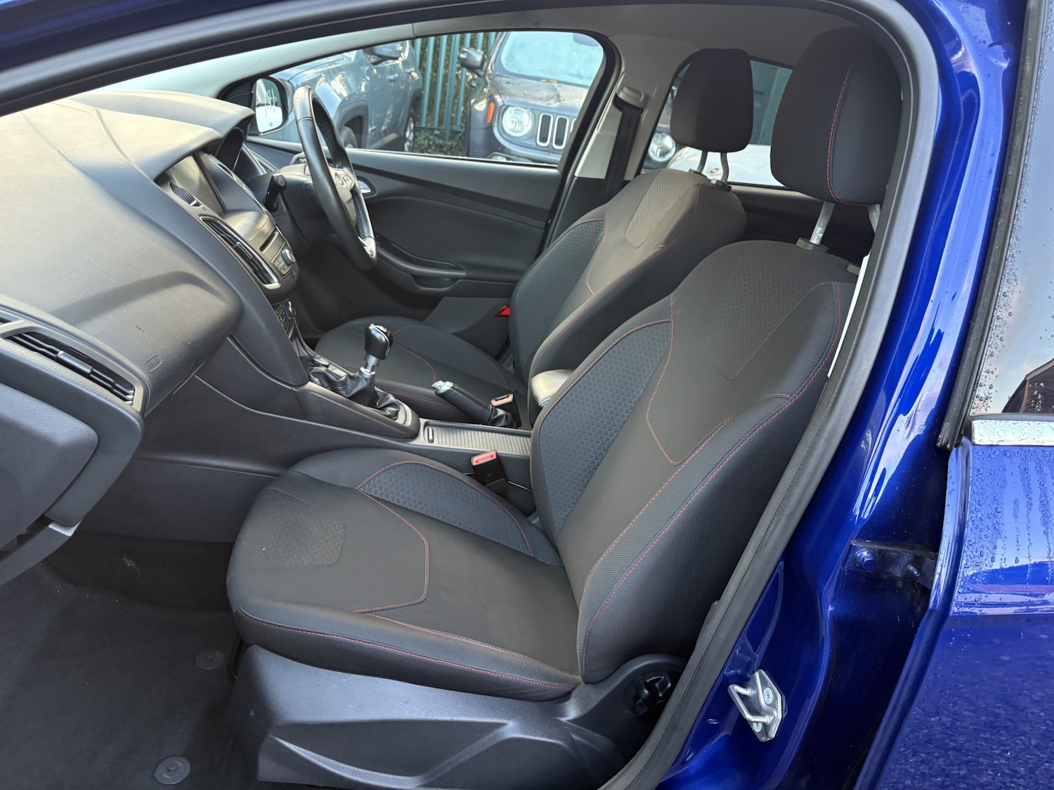 Used Ford Focus 2015 for sale - 77033093: Photo 16