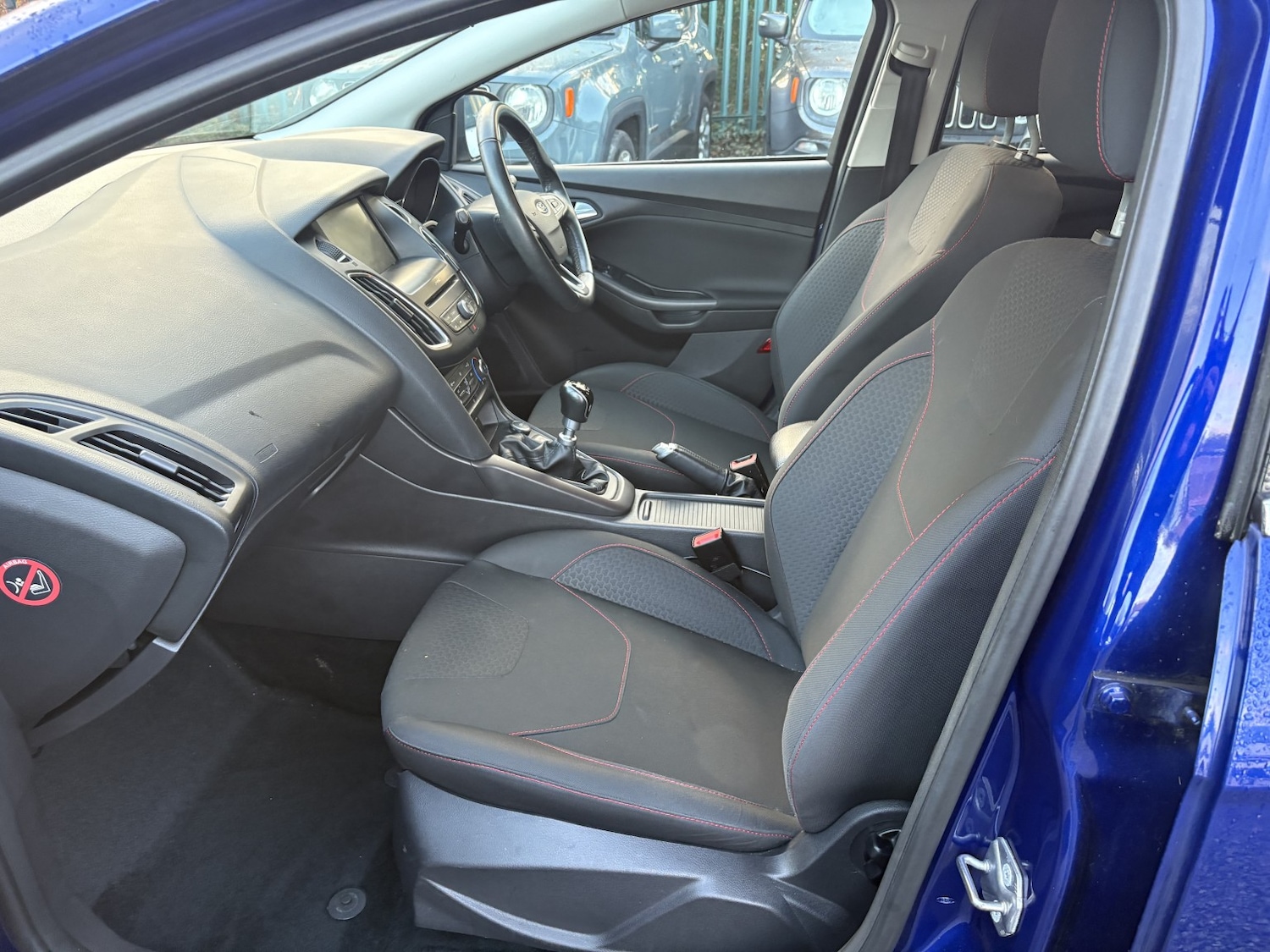 Used Ford Focus 2015 for sale - 77033093: Photo 17