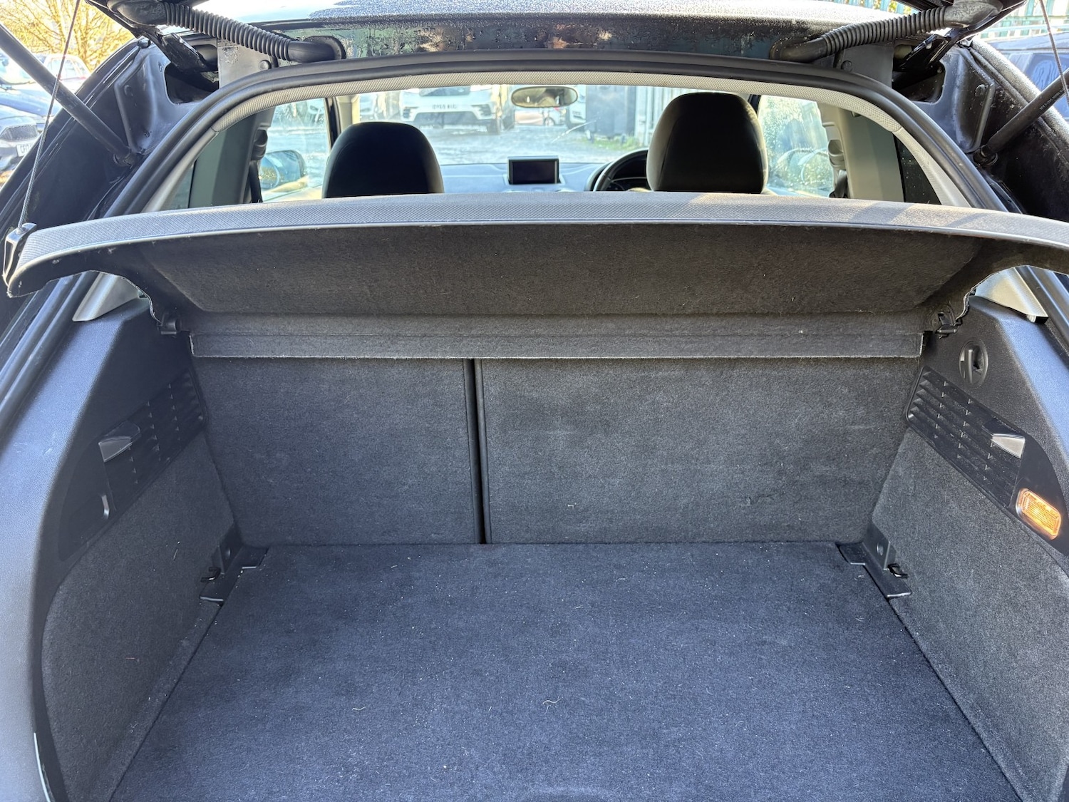 Used Audi A1 2014 for sale - 77107676: Photo 12