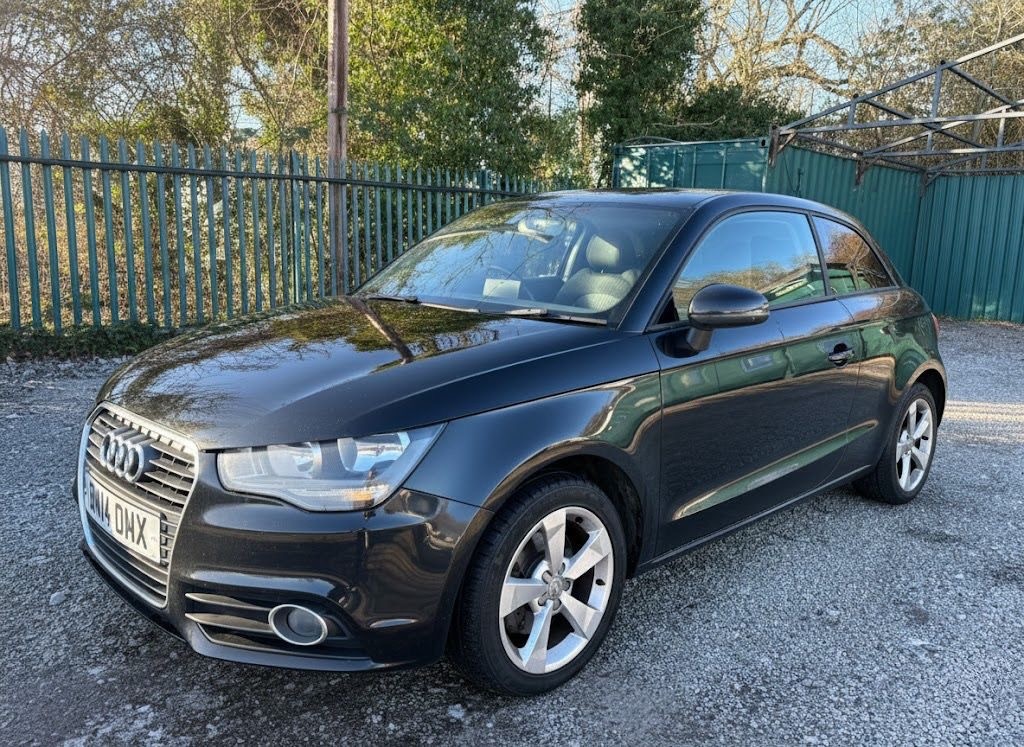 Used Audi A1 2014 for sale - 77107676: Photo 4