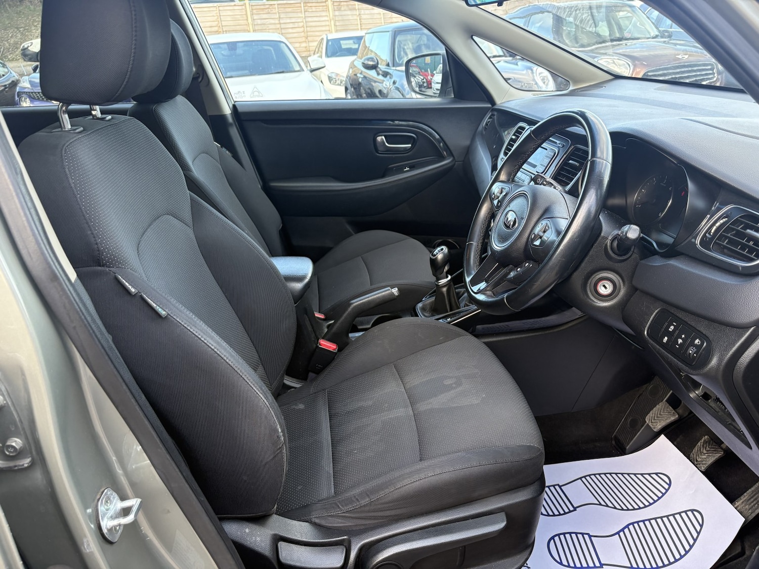 Used Kia Carens 2015 for sale - 78090678: Photo 10