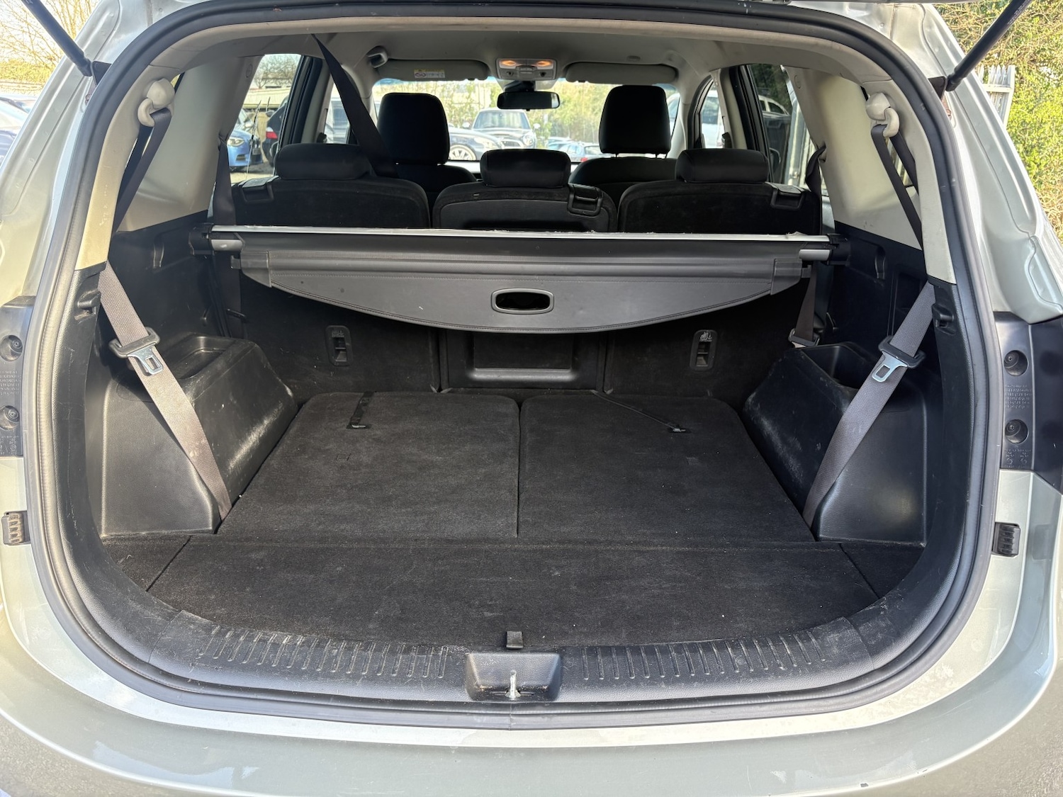 Used Kia Carens 2015 for sale - 78090678: Photo 16