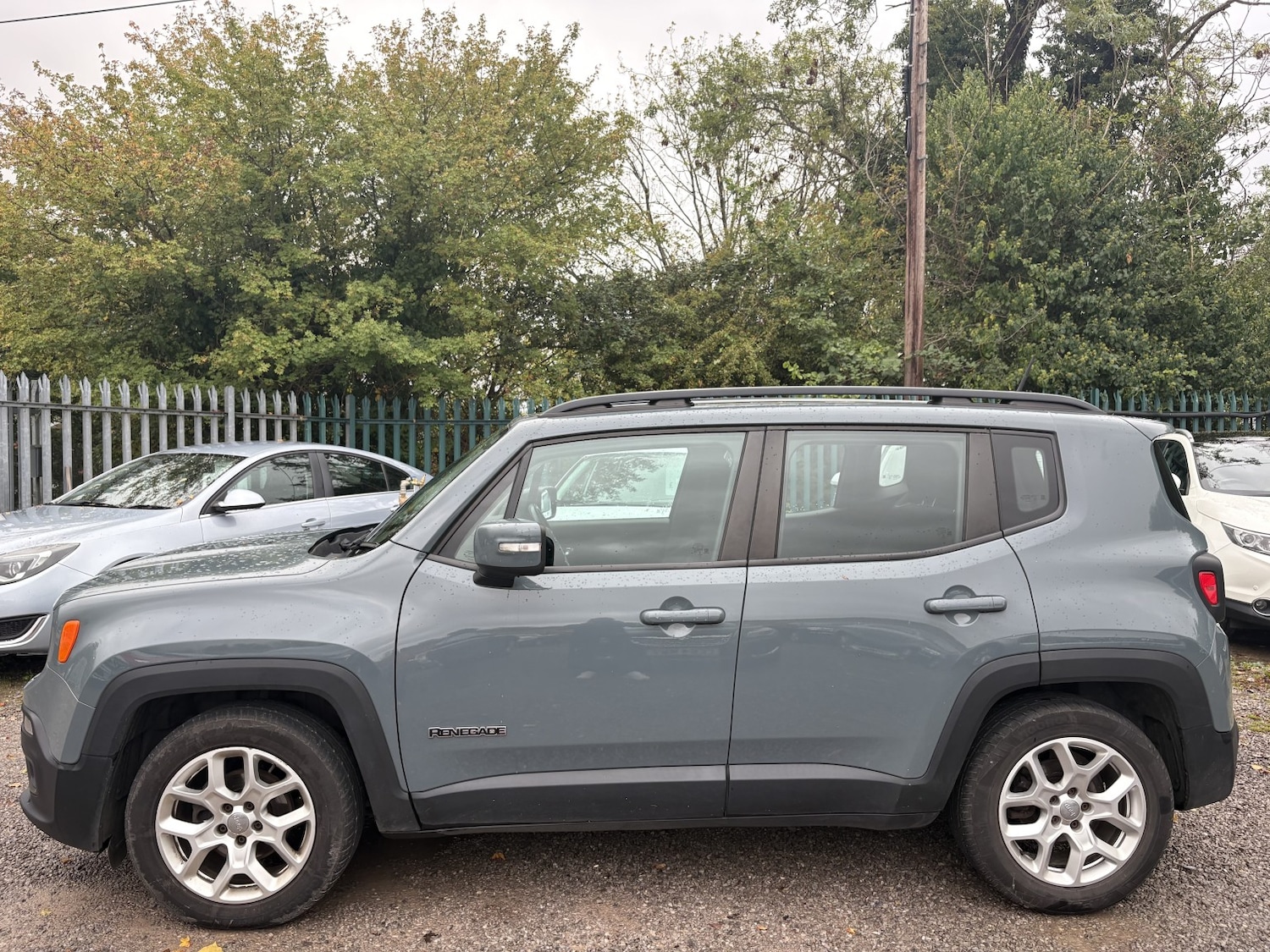 Used Jeep Renegade 2015 for sale - 76170451: Photo 4