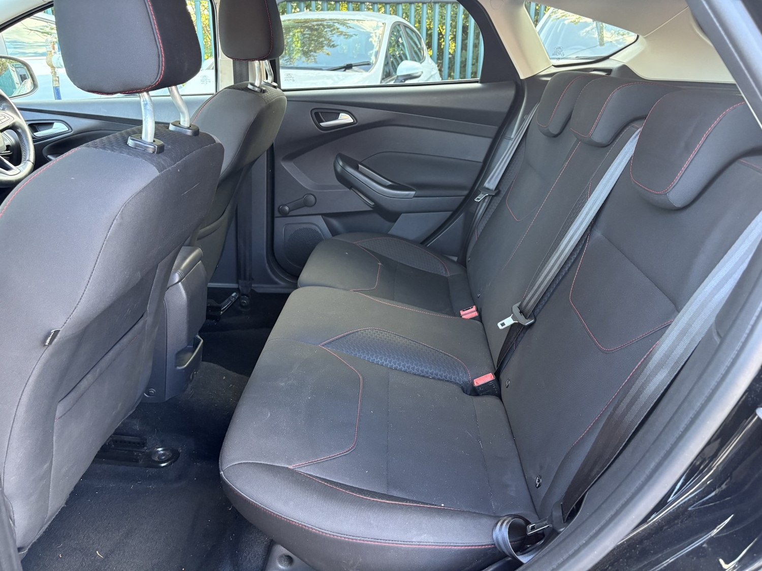 Used Ford Focus 2015 for sale - 76088653: Photo 15
