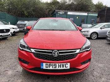 Used Vauxhall Astra 2019 for sale - 76170449: Photo 2