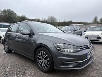 Used Volkswagen Golf 2018 for sale - 78480060: Photo