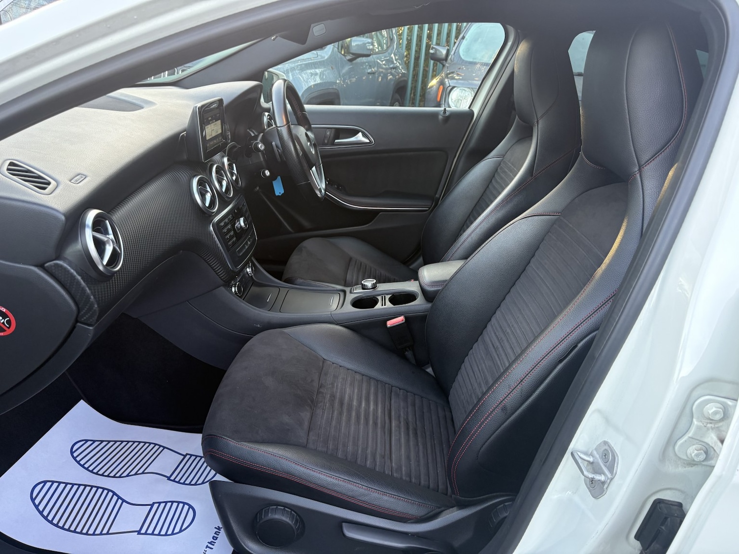 Used Mercedes-Benz A-Class 2014 for sale - 76945597: Photo 17