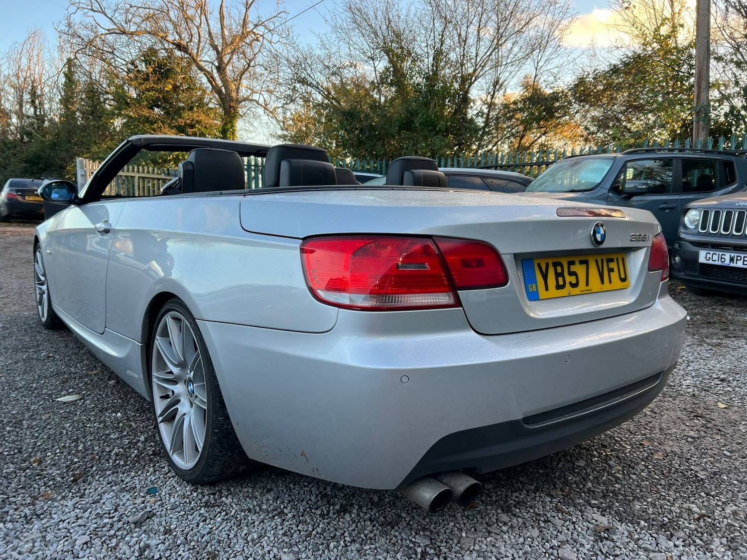 Used BMW 3 Series 2007 for sale - 76625389: Photo 2