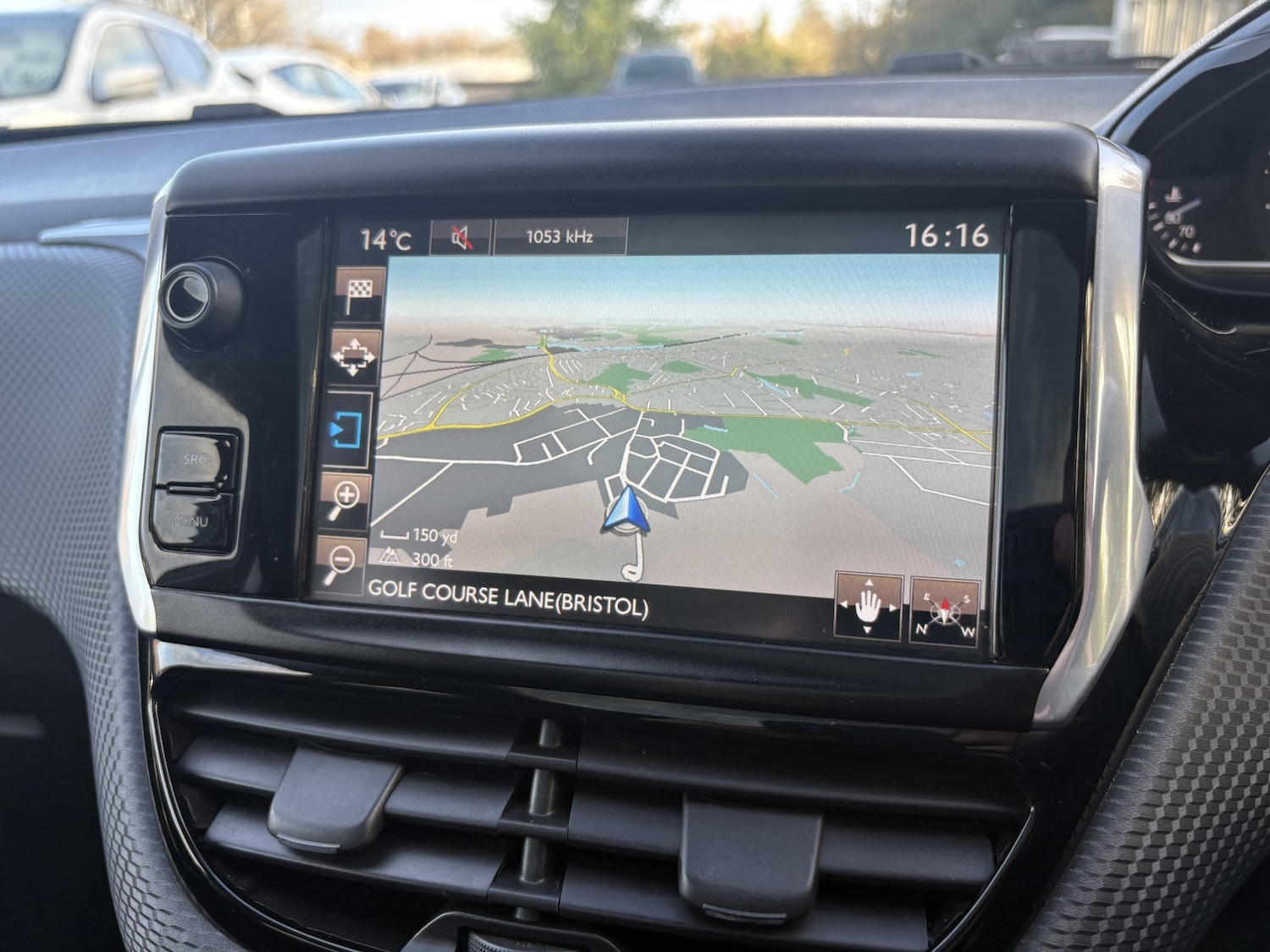 Used Peugeot 2008 2015 for sale - 76402178: Photo 18